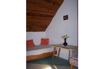 Hungría Chata Balatonboglár, Exterior